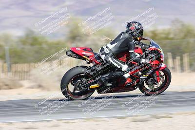 media/Dec-04-2025-Racers Edge (Thu) [[5ebc9f124d]]/3-B Group/5-Session 2 Turn 2 inside Speed Pans/